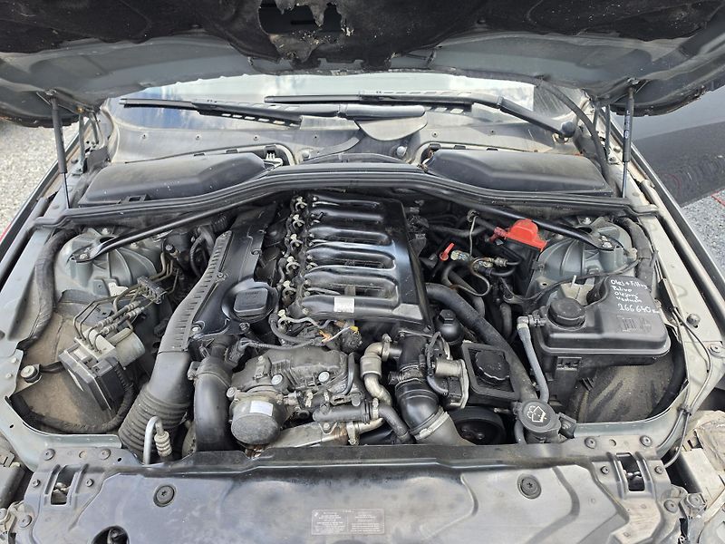 BMW Řada 5 530 XD Xenon Kuže  - fotka 13 z 15