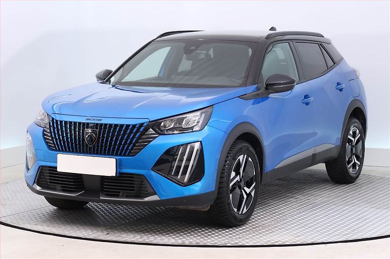 Peugeot 2008 (2025) Allure 1.2 PureTech - fotka 2 z 18