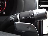 Jaguar XE D180 R - Dynamic SE - náhled 32