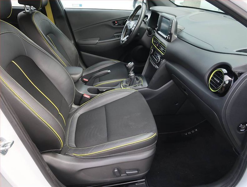 Hyundai Kona (2018) 1.0 T-GDI, Serv.kniha, Kůže - fotka 9 z 17