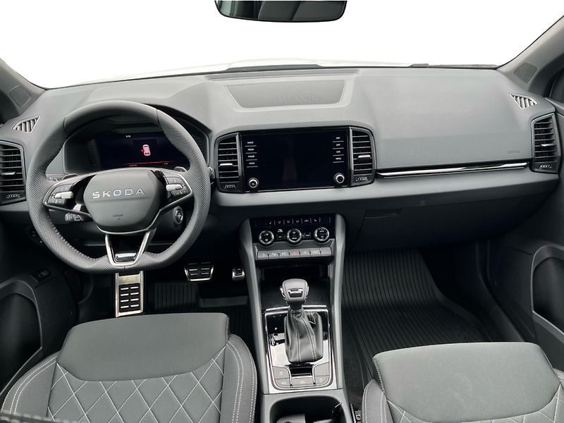Škoda Karoq SPORTLINE 1.5 A7F 110kW - fotka 5 z 24