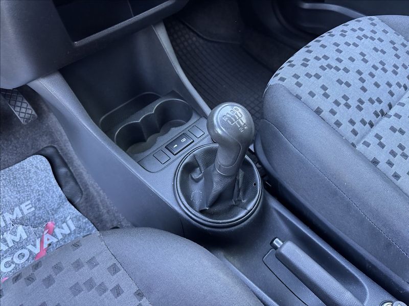 Škoda Praktik 1,2 TSI 63kW DPH 1.maj původČR - fotka 41 z 46