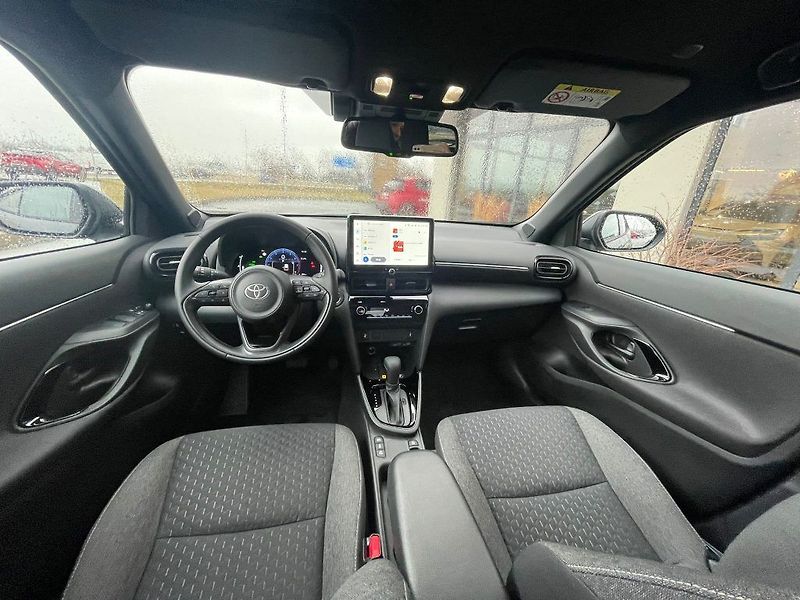 Toyota Yaris Cross 1.5 Hybrid 130k FWD Style - fotka 24 z 28