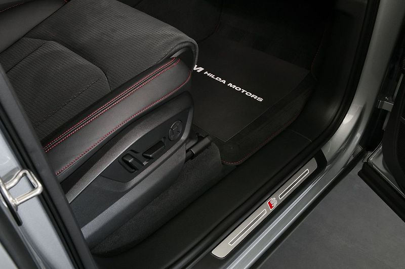 Audi Q7 3.0TDI 210kW S-line Web ZÁRUKA - fotka 21 z 50