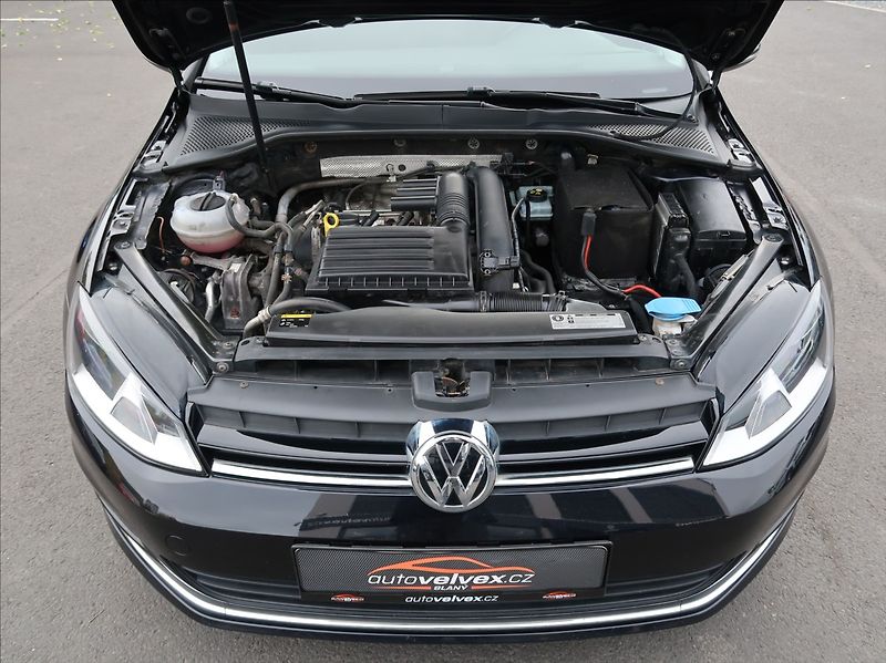 Volkswagen Golf 1,4 TSi,103kW,1majČR,Aut.klima - fotka 20 z 23