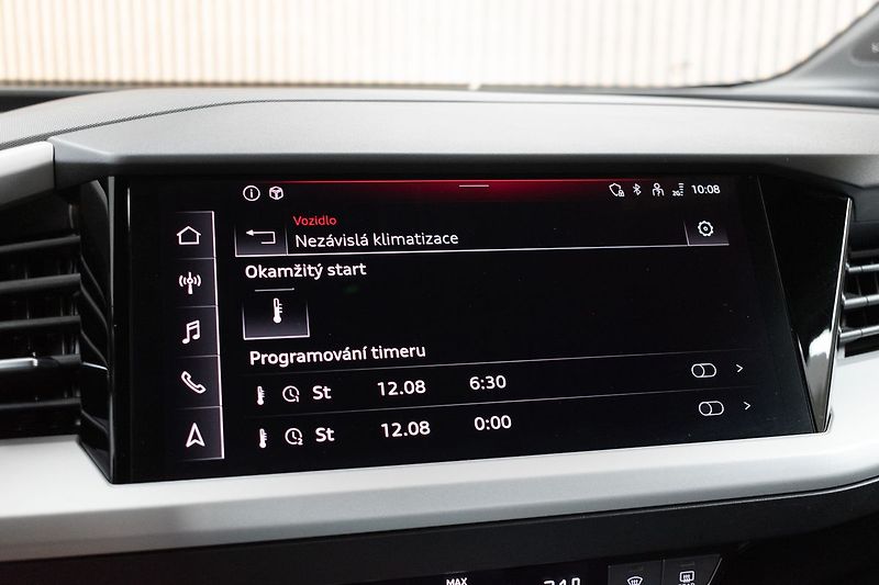 Audi Q4 e-tron 45*82kWH*QUATTRO*SoH92%*ČR 1.M - fotka 35 z 46
