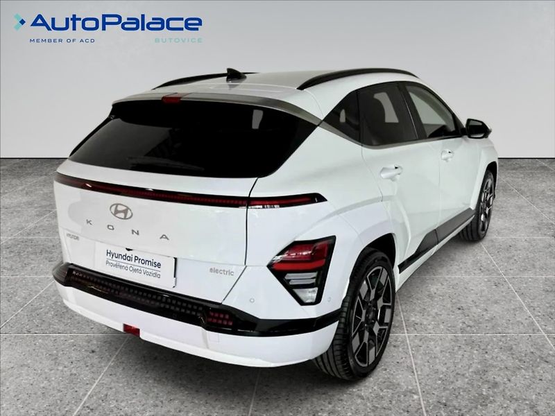 Hyundai Kona 0,0 EV STYLE PREMIUM 160KW - fotka 4 z 19
