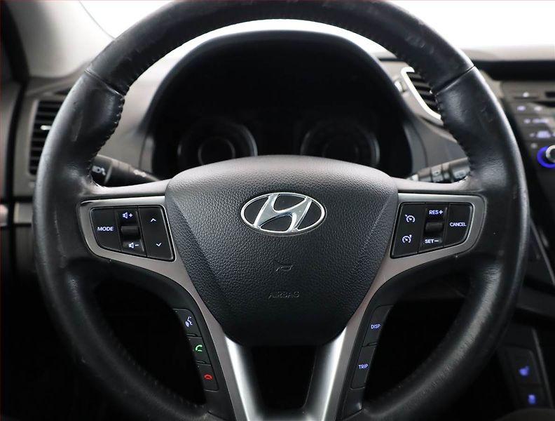Hyundai i40 (2011) 1.7 CRDi, Serv.kniha, Tempomat - fotka 8 z 15