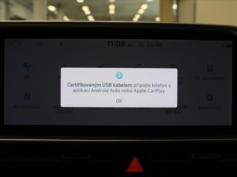 Hyundai Ioniq 6 0,0 ECO 53kWh 111kW 29tkm! - fotka 13 z 27