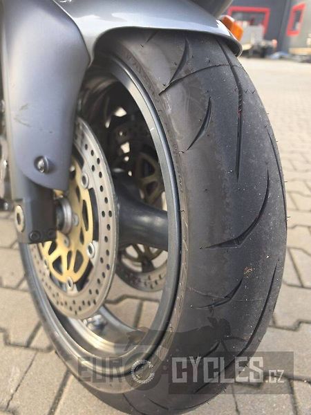 Kawasaki ZX-6R Ninja (2000) A2 - fotka 8 z 15