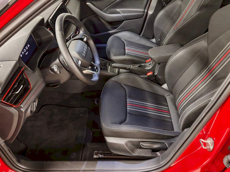 Škoda Kamiq (2025) 1.5 TSI 110 kW DSG Monte Carlo - fotka 21 z 29