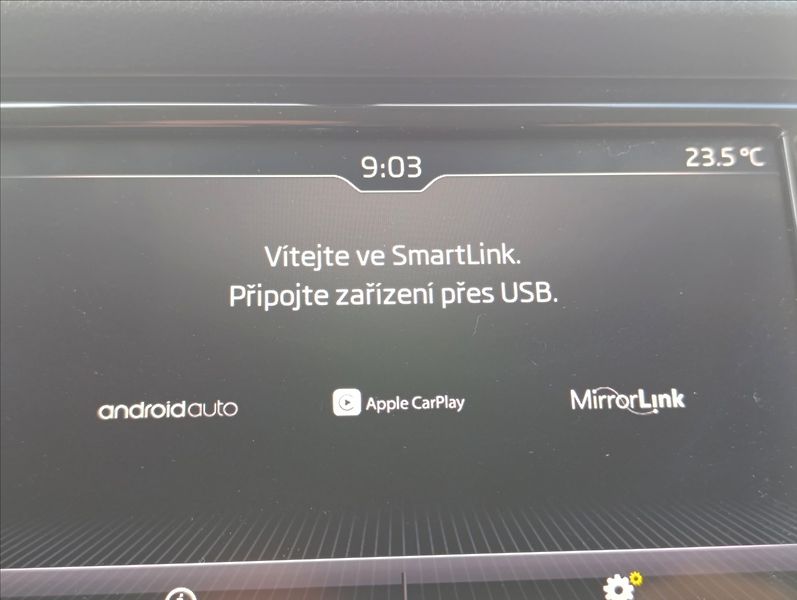 Škoda Fabia 1,0 TSi 70kW Kamera Klima Alu - fotka 18 z 33