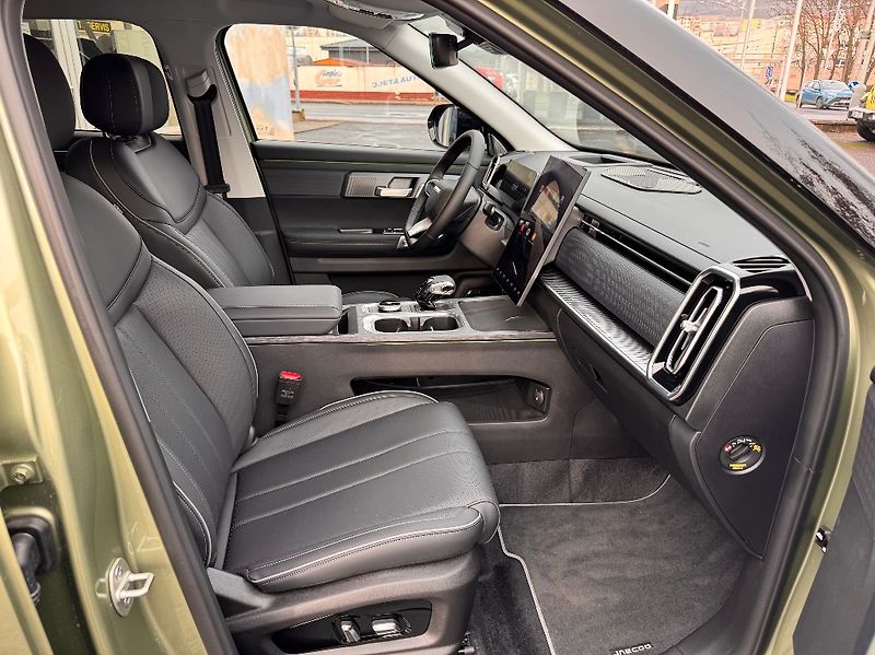 Jaecoo 7 (2026) 1,6 TGI 7AT Exclusive 4x4 - fotka 16 z 48