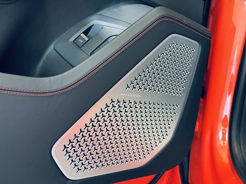 Lamborghini Urus (2023) S*23*B&O*MASAŽ*HUD*TV*CARBON - fotka 14 z 44