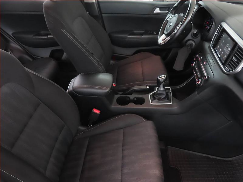 Kia Sportage (2019) 1.6 GDI, Serv.kniha, Tempomat - fotka 9 z 15