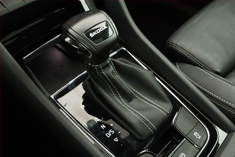 Škoda Kodiaq (2022) Sportline 1.5 TSI - fotka 10 z 19