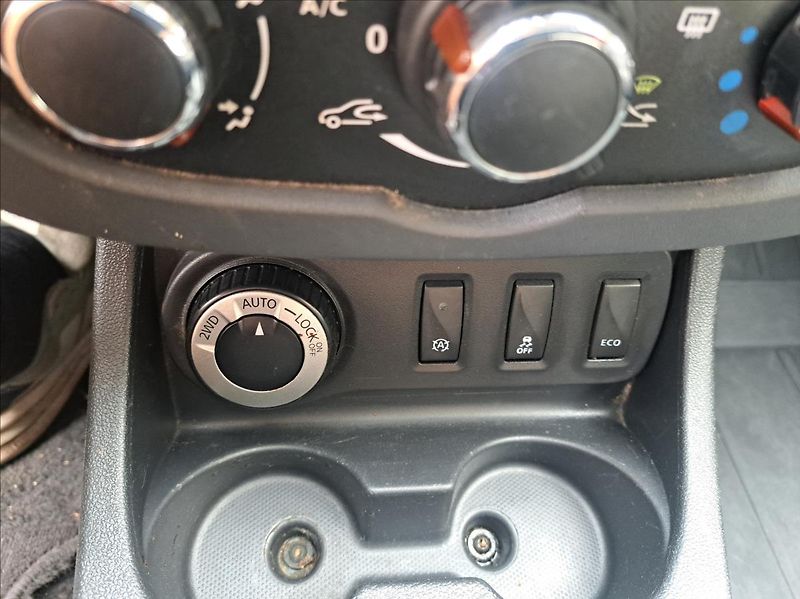 Dacia Duster 1,5 dCi Black edition - fotka 30 z 48