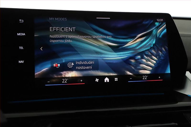 BMW X2 (2024) sDrive20i - fotka 18 z 20