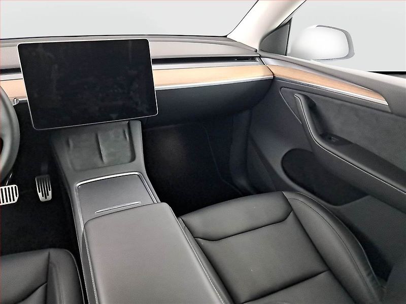 Tesla Model Y (2023) Long Range AWD 79kWh, SoH 91% - fotka 8 z 16
