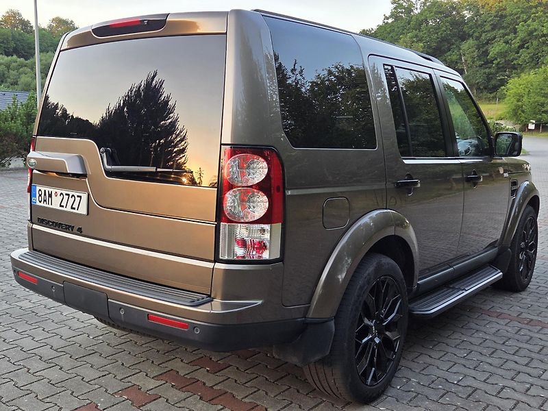 Land Rover Discovery (2013) Discovery 4 SDV6 HSE - fotka 3 z 24