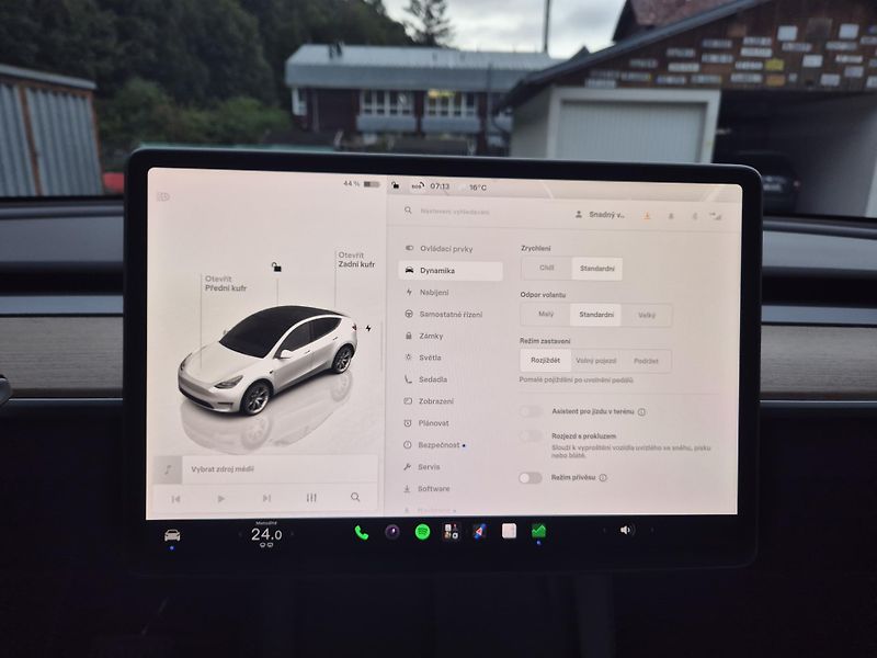 Tesla Model Y ZAMLUVENO ! TZ 92,4% - fotka 21 z 50