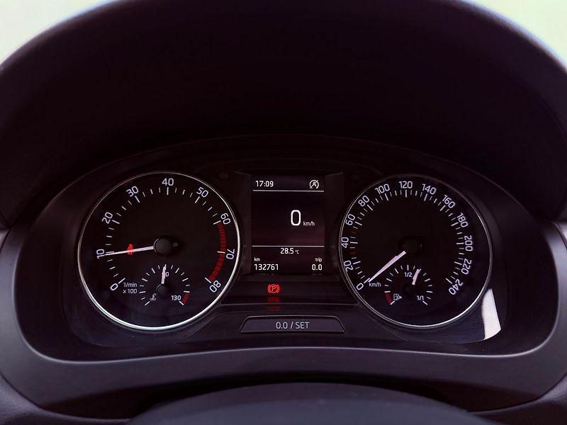 Škoda Rapid 1.2 TSi Ambition, ČR, 1.Maj - fotka 17 z 23