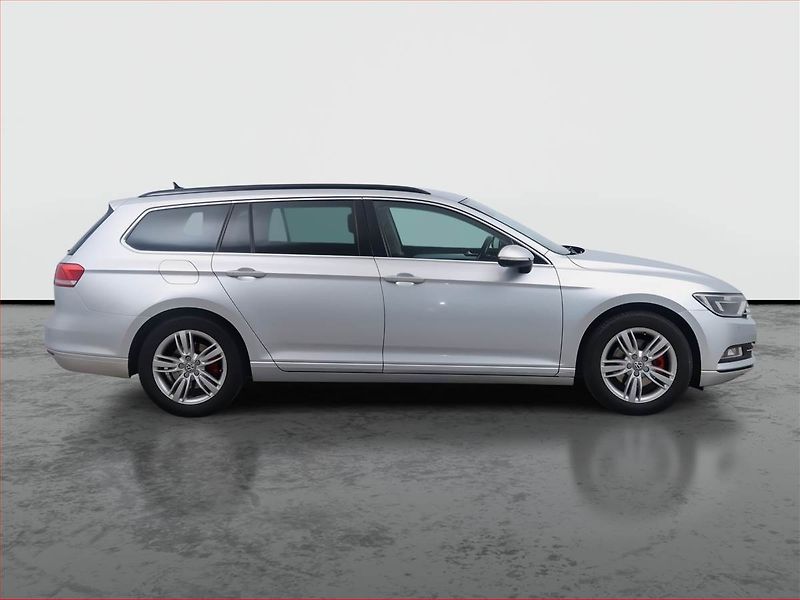 Volkswagen Passat (2015) Comfortline 2.0 TDI, Automat - fotka 6 z 16
