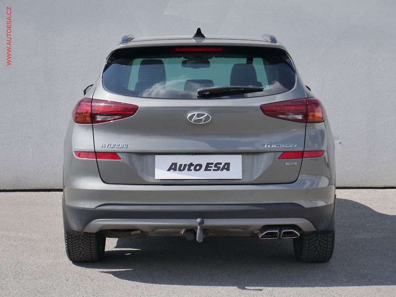 Hyundai Tucson (2018) 1.6 T-GDi 4x4, 1.maj,ČR, AT - fotka 5 z 20