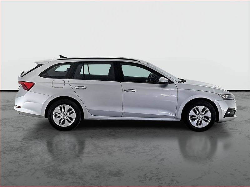 Škoda Octavia (2022) Ambition 2.0 TDI, ČR,1.maj - fotka 6 z 19