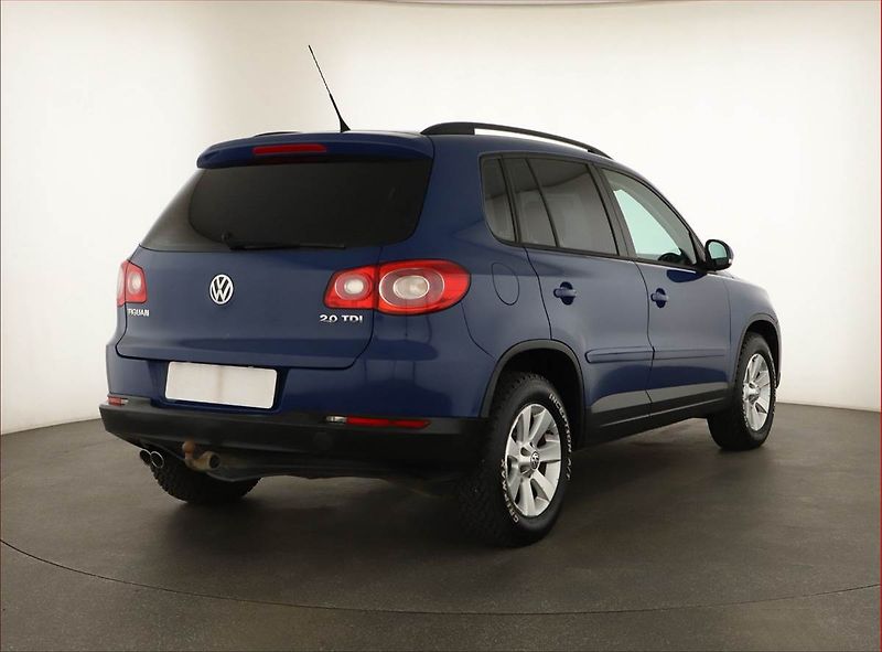 Volkswagen Tiguan (2008) 2.0 TDI, 4X4, Serv.kniha - fotka 5 z 13
