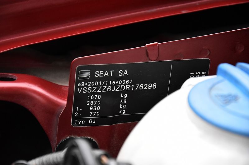 Seat Ibiza FR 1.6 TDi CR,XENON,KŮŽE,FACE - fotka 47 z 47