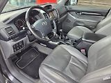 Toyota Land Cruiser 3,0 D-4D 127kW 8-míst ČR 1.maj - náhled 9