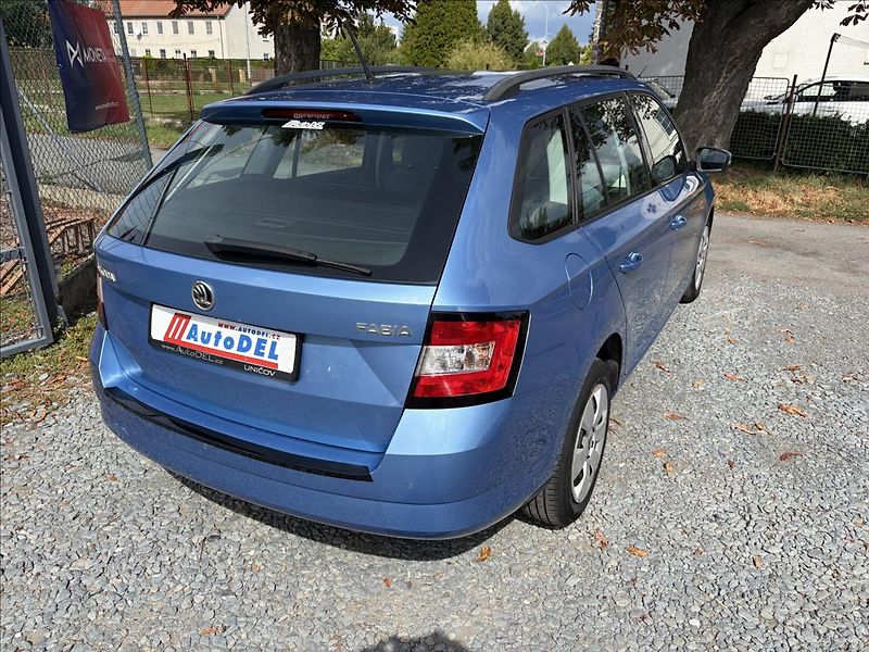 Škoda Fabia 1,2 TSi  Serviska,Senzory,AC - fotka 6 z 42