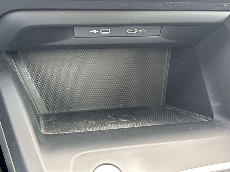 Volkswagen Golf (2022) 2.0 TDI Variant Life - fotka 21 z 30