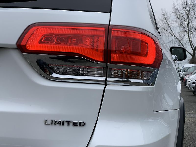 Jeep Grand Cherokee 3.0CRD LIMITED NAVI KAMERA  - fotka 51 z 52