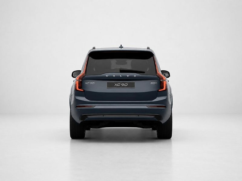 Volvo XC90 (2026) B5 AWD PLUS DARK Rezervace - fotka 4 z 18