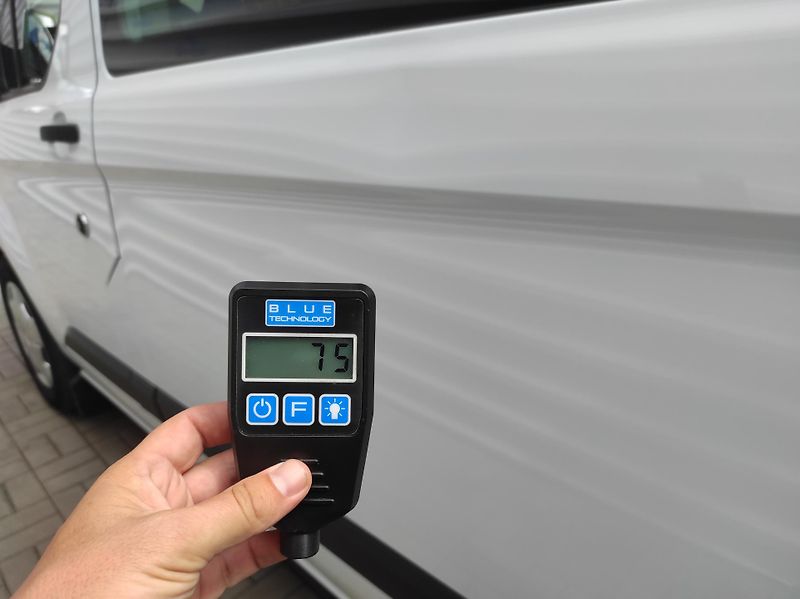 Ford Transit Custom 2,0EcoBlue mHev, L2, 6 míst,TZ - fotka 44 z 46