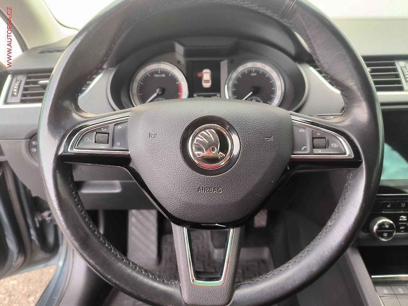 Škoda Octavia (2018) 1.4TSi, 2.maj,ČR, Xenon, navi - fotka 16 z 22