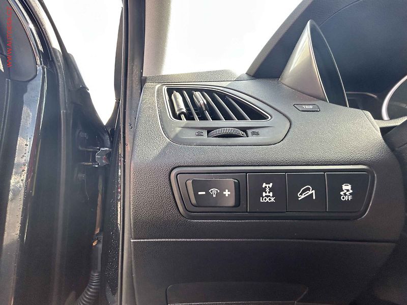 Hyundai ix35 (2010) 2.0TDCi 4x4, ČR, Bixen, AC - fotka 13 z 18