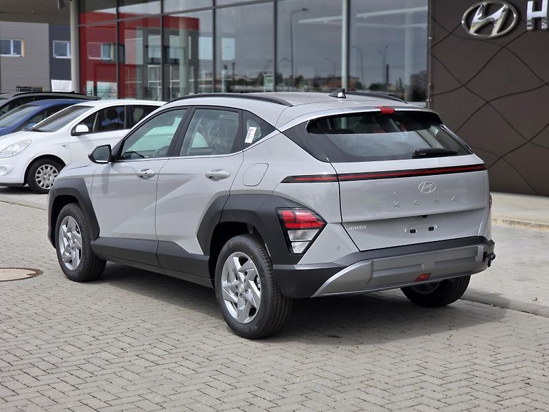 Hyundai Kona (2026) 1,6 T-GDI 2WD MT SMART - fotka 4 z 17