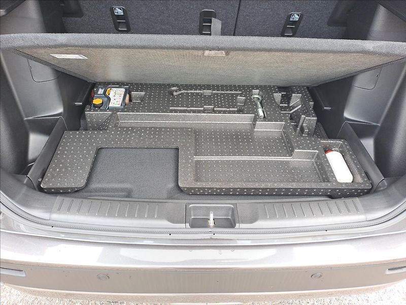 Suzuki Vitara (2025) 1,5 Premium AllGrip 6AGS - fotka 17 z 17