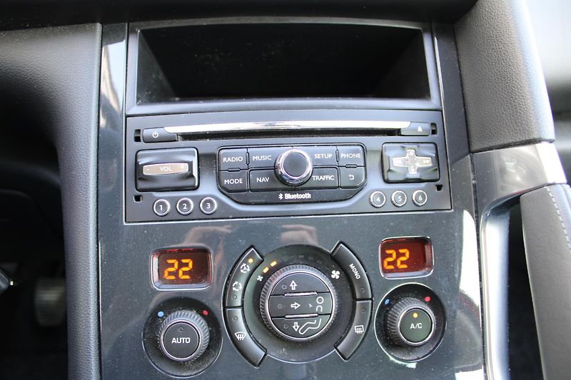 Peugeot 3008 1,6 HDI po rozvodech - fotka 15 z 23