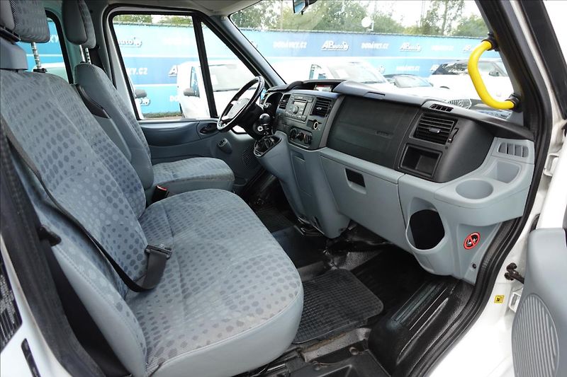 Ford Transit 2,2 TDCI  L3H3 9MÍST KLIMA - fotka 15 z 33