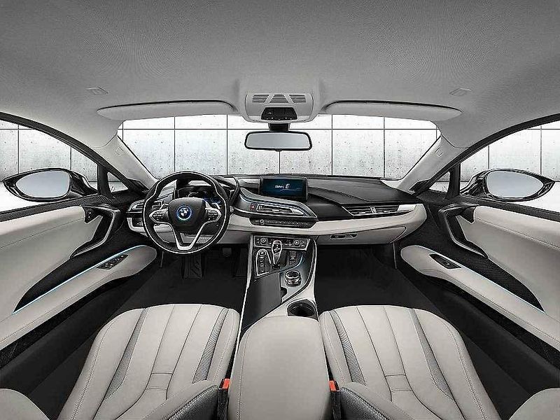 BMW i8.