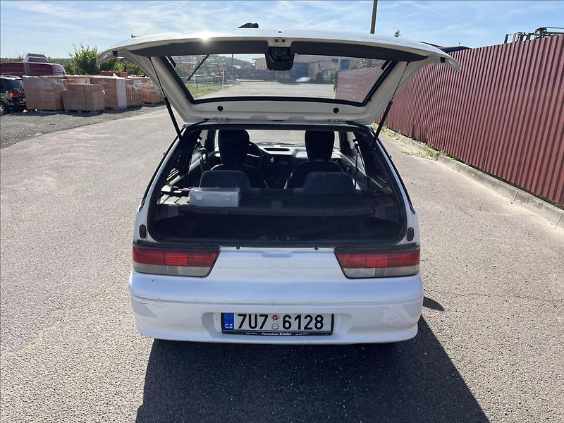 Suzuki Swift 1,0 i AUTOMAT EKO ZAPLACENO - fotka 22 z 25