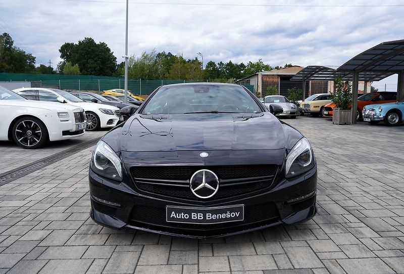 Mercedes-Benz SL 63 AMG Performance/ČR/570PS - fotka 1 z 50
