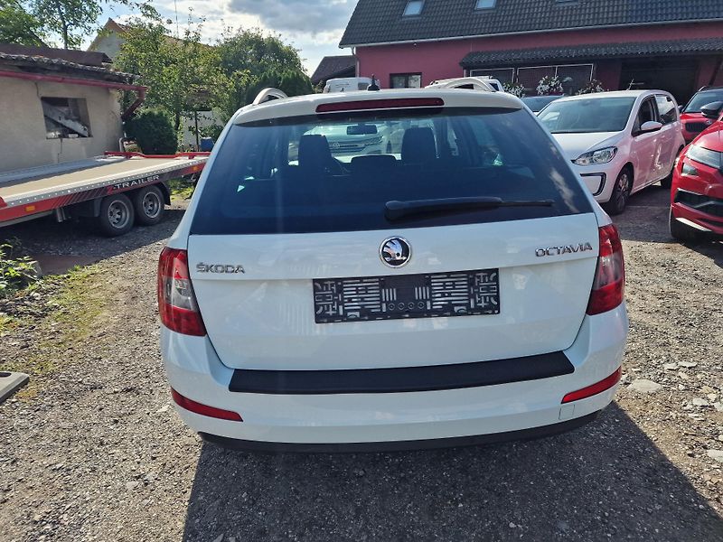 Škoda Octavia 1,6TDI JOY 81KW - fotka 5 z 16