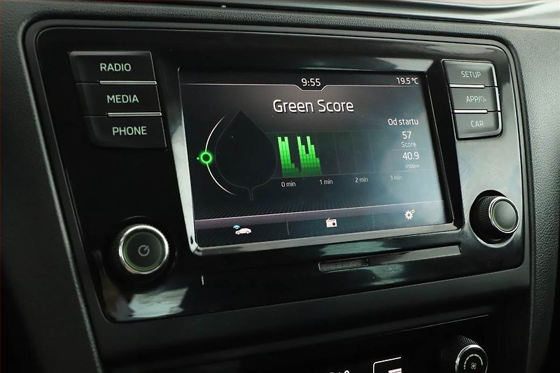Škoda Rapid (2019) Style Plus 1.0 TSI, Serv.kniha - fotka 15 z 17