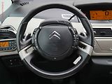Citroën C4 Picasso (2007) 2.0HDi, AT, tempo, park.asist - náhled 13