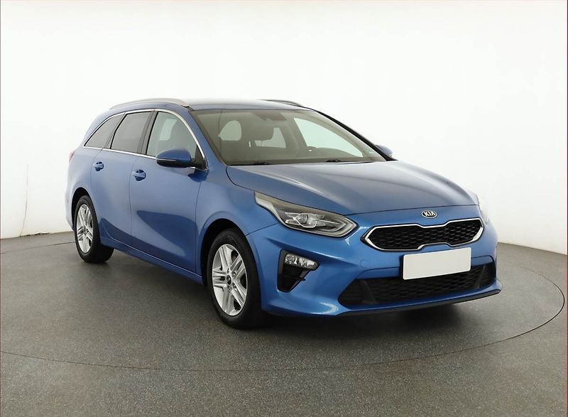 Kia Ceed (2021) 1.5 T-GDI, Navi, Tempomat - fotografie inzerátu